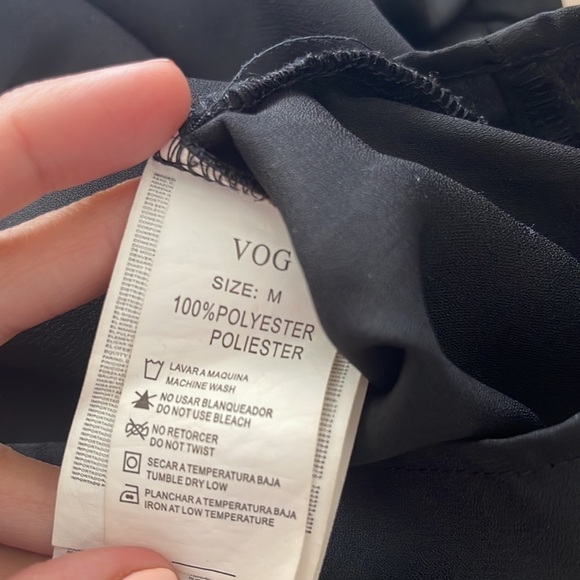 VOG Embellished Tunic Cut out Blouse l SIZE M - Picture 6 of 8